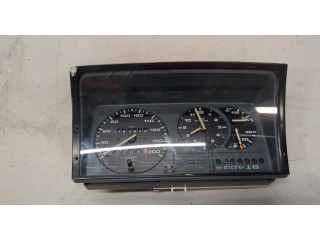 Панель приборов Volkswagen Polo 1990-1994 Бензин