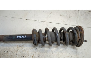 Стойка амортизатора Mitsubishi Pajero 2006-2011 4062A024, 4040A068