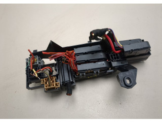 Блок предохранителей  Audi A6 (C7) 2011-2018      4G0971845A   