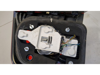 Задний фонарь