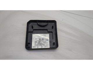 Крышка блока предохранителей Hummer H2 15200391