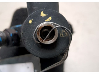 Форсунка топливная  KIA Sorento BL 2002-2011    338004A500, 0445110275     