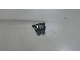 Zámek zadních dveří