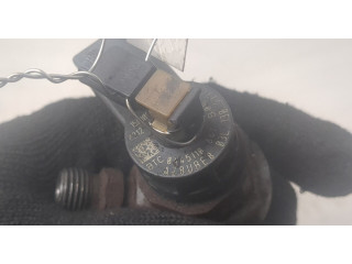 Форсунка топливная  Skoda Yeti 2013-2018    03L130277Q     