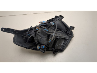 Фара передняя  Toyota iQ левая 