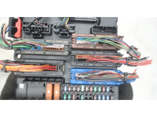 Блок реле  Cadillac BLS 2006-2009          1.9