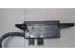 Блок предохранителей  KIA Carnival 2006-2014          2.9