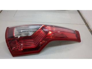 Задний фонарь          