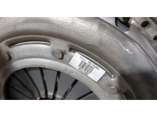 Форсунка топливная  Ford Focus 3 2014-2019         