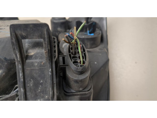 Фара передняя  Ford Focus 2 2005-2008 правая 