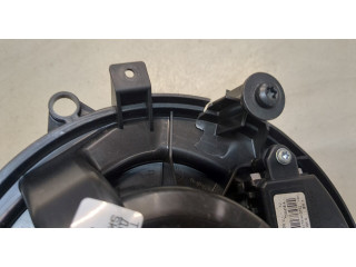 Моторчик печки Skoda Kodiaq