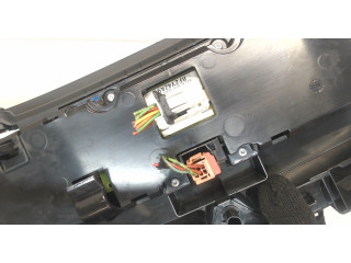 Панель приборов  Citroen C3 picasso 2009-2017       555002081400     1.6  Дизель