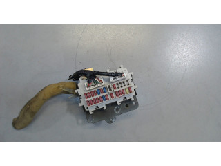 Блок предохранителей Nissan Pathfinder 2004-2014 2233EA000 4.0