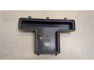 Крышка блока предохранителей  Ford Fusion 2017- USA         