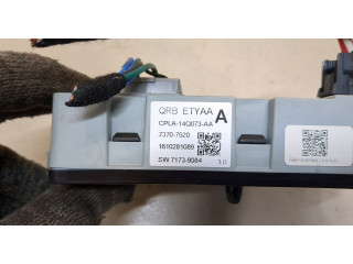 Блок предохранителей Jaguar XE 2015-