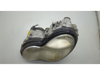 Фара передняя  Mercedes C W203 2000-2008 левая 