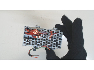 Блок предохранителей Volvo XC90 2002-2006 8637669 2.5