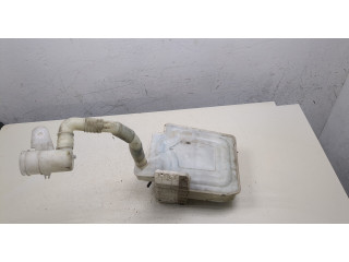 Бачок омывателя  Volkswagen Caddy 2004-2010    