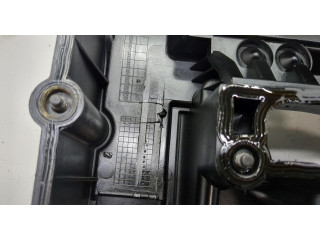 Клапанная крышка двигателя ДВС  Mercedes C W204 2006-2015 2.1  A6510100830   