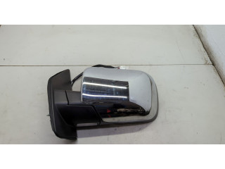 Зеркало боковое Infiniti QX56 2004-2010 левое 96302ZC400