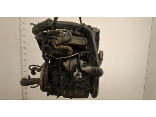 Форсунка топливная  Skoda Octavia (A5) 2004-2013    038130073AG     