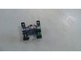 Блок предохранителей Mercedes E W211 2002-2009 13943281 2.7