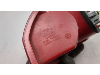 Задний фонарь          