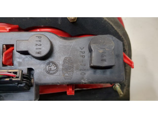 Задний фонарь          