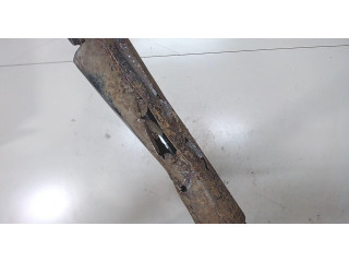 Стойка амортизатора Mitsubishi L200 2015-2019 4162a289 2.4 дизель