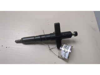 Форсунка топливная Mitsubishi Pajero / Montero 2000-2006 ME203961