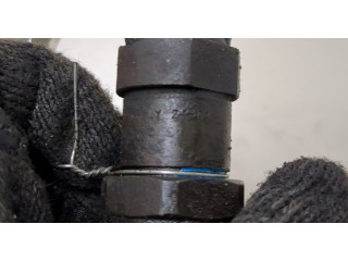 Форсунка топливная  Volkswagen Transporter 4 1991-2003    068130202G     