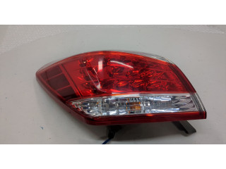 Задний фонарь          