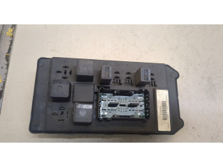 Блок предохранителей  Jeep Grand Cherokee 2004-2010         