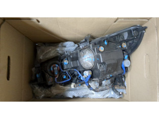 Фара передняя Lexus GS 2005-2012 правая