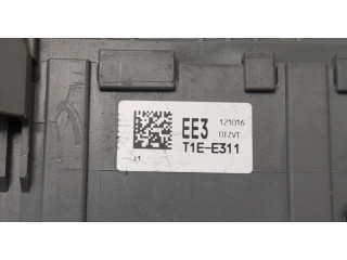 Блок предохранителей Honda CR-V 2011-2018