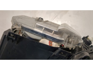 Фара передняя  Skoda Fabia 1999-2007 правая 