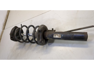 Стойка амортизатора Audi Q3 2011-2018 5N0413031AE, 5N0411105AK