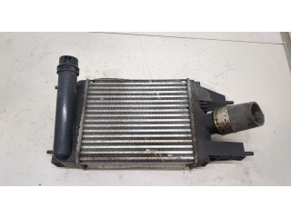 Интеркулер Nissan Juke 2010-2019 144613ZU0B