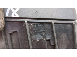 Блок предохранителей Skoda Octavia (A7) 2013-2023 5Q0937125B, 5Q0937132D