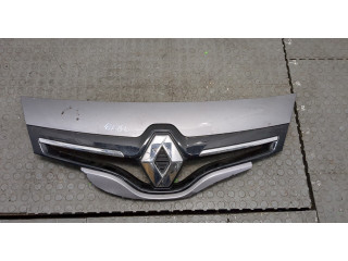 Решетка радиатора  Renault Scenic 2012-2016          