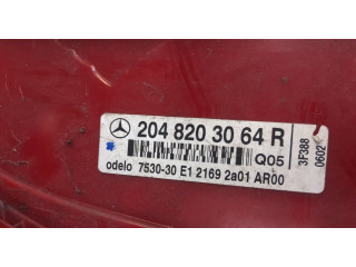 Задний фонарь        Mercedes C W204 2007-2013 