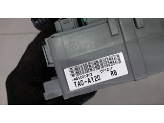 Блок предохранителей Honda Accord 8 2008-2013 USA 3210TA0A12 8 2.4