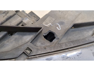 Фара передняя Audi Q3 2011-2018 левая