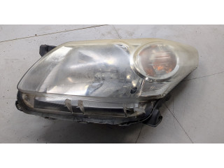 Фара передняя  Toyota Urban Cruiser левая 