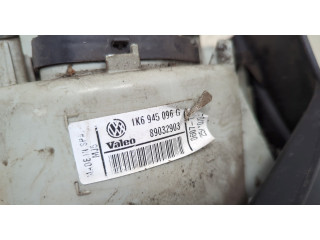 Задний фонарь 1K6945096AA