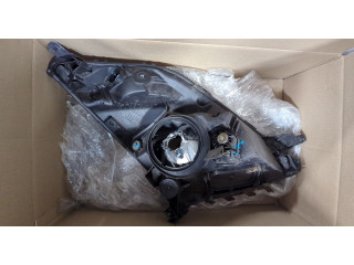 Фара передняя  Toyota Prius 2003-2009 левая 