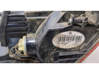 Задний фонарь     5NA945096D     