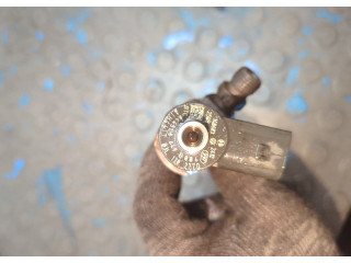 Форсунка топливная Skoda Yeti 2009-2018 03L130277Q, 03L130855CX, 0445110467