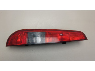 Задний фонарь          