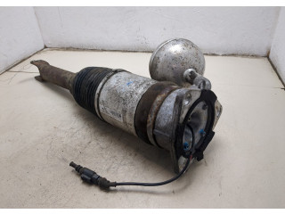 Стойка амортизатора  Volkswagen Phaeton 2002-2010      